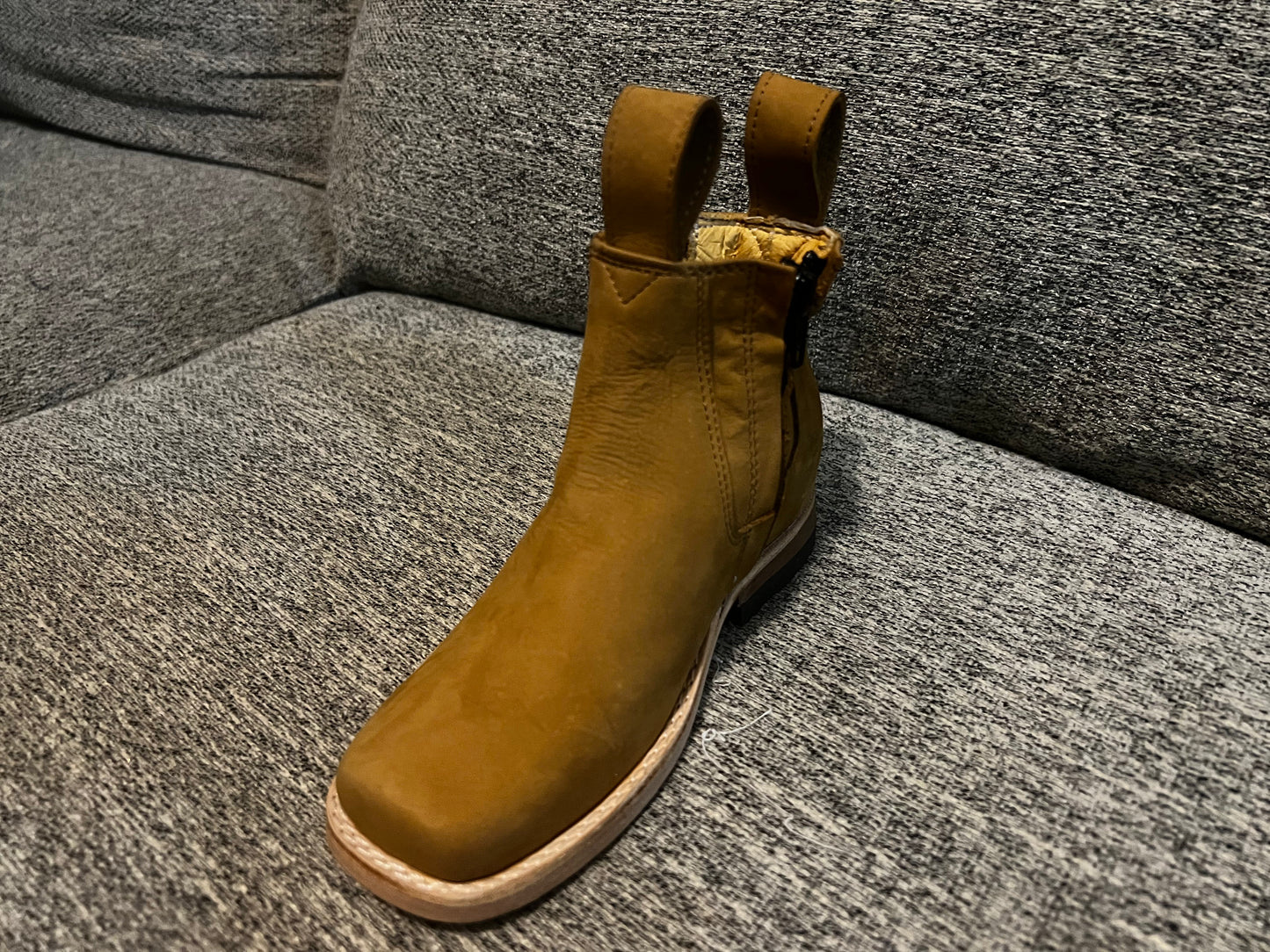 Camel children ankle boots size 11