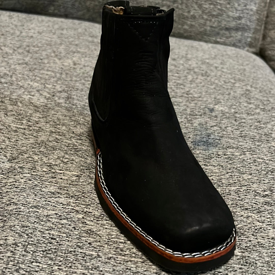 Black children ankle boots size 10.5