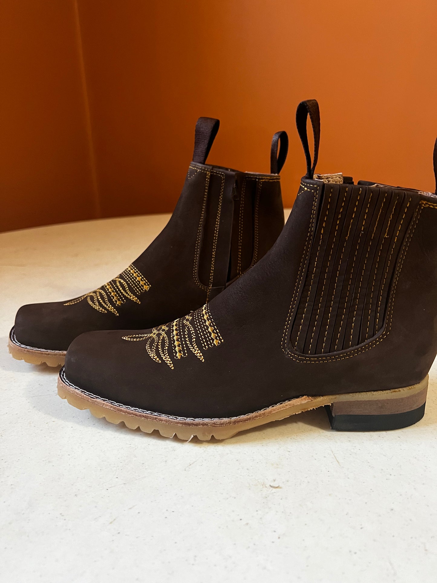 Mens 7 Dark Brown Ankle Boots