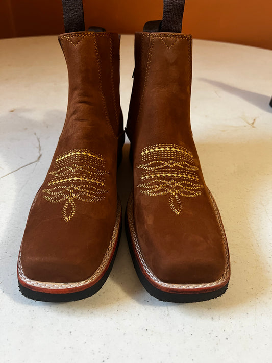 Mens 6.5 Canela Ankle boots